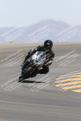 media/May-14-2023-SoCal Trackdays (Sun) [[024eb53b40]]/Turn 12 (1145am)/